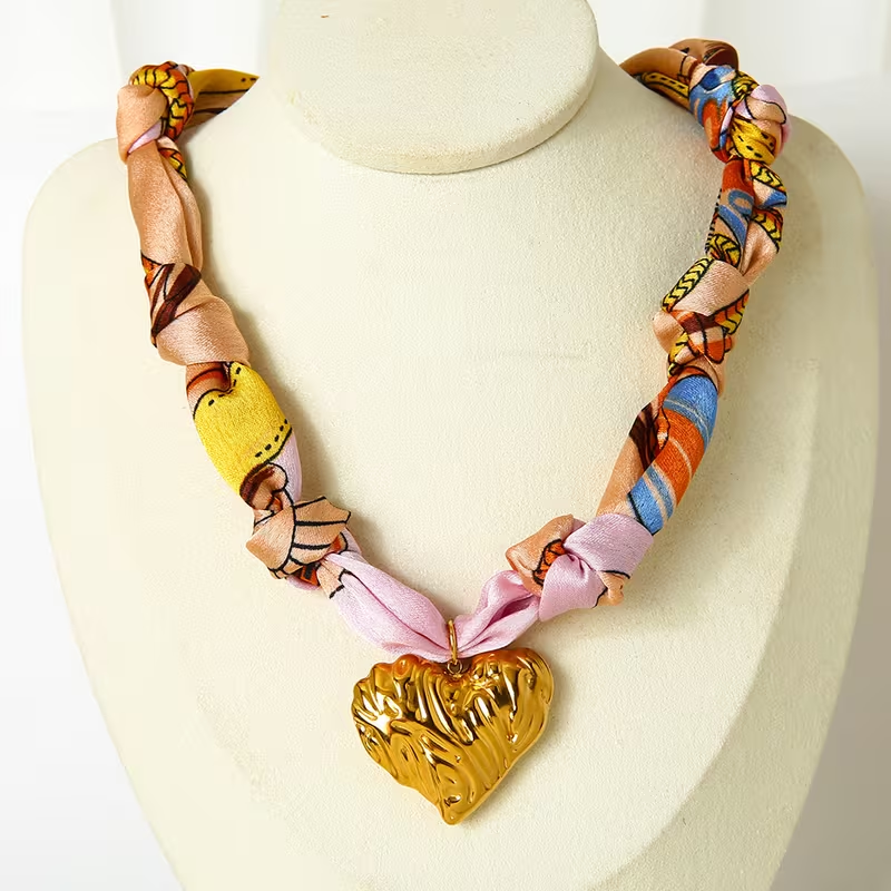 COLLANA CUORE RIGATO