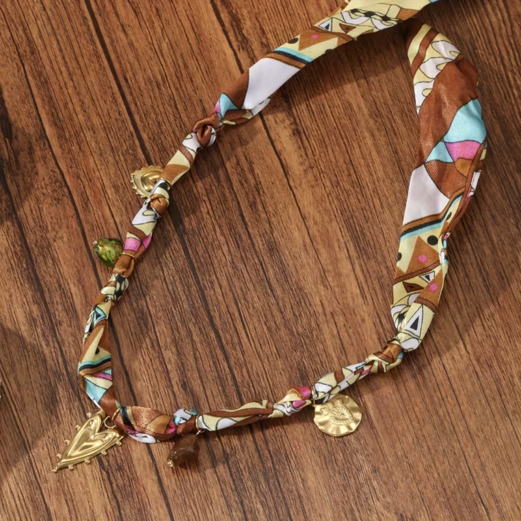 COLLANA CUORE ASTRATTO