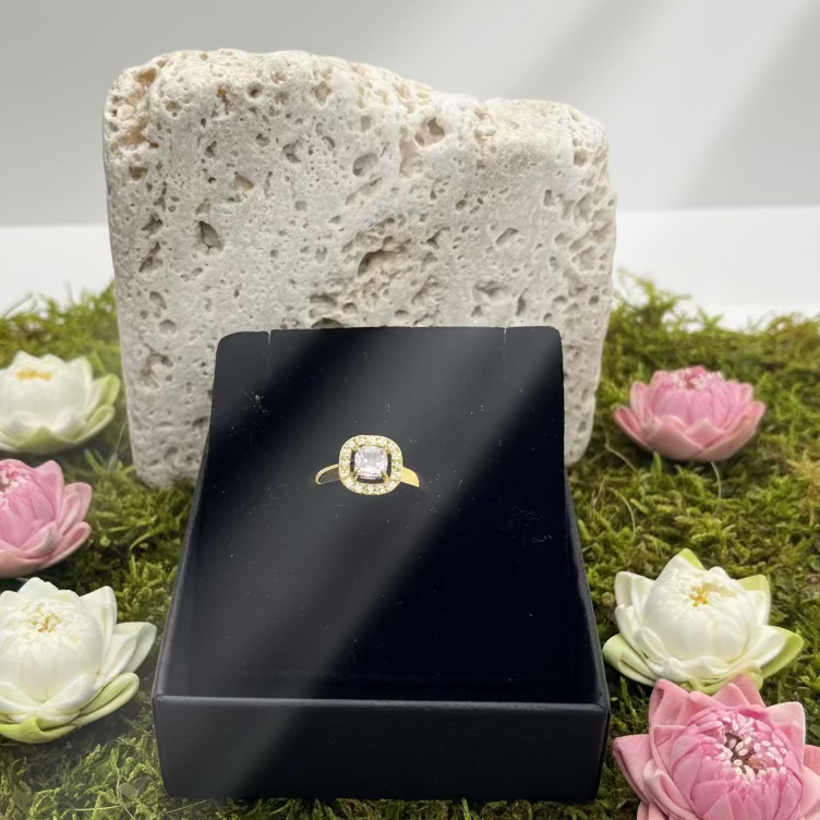 ANELLO SOLITARIO REGOLABILE